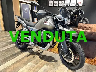 Moto Guzzi V85 Strada (2024 - 26) nuova