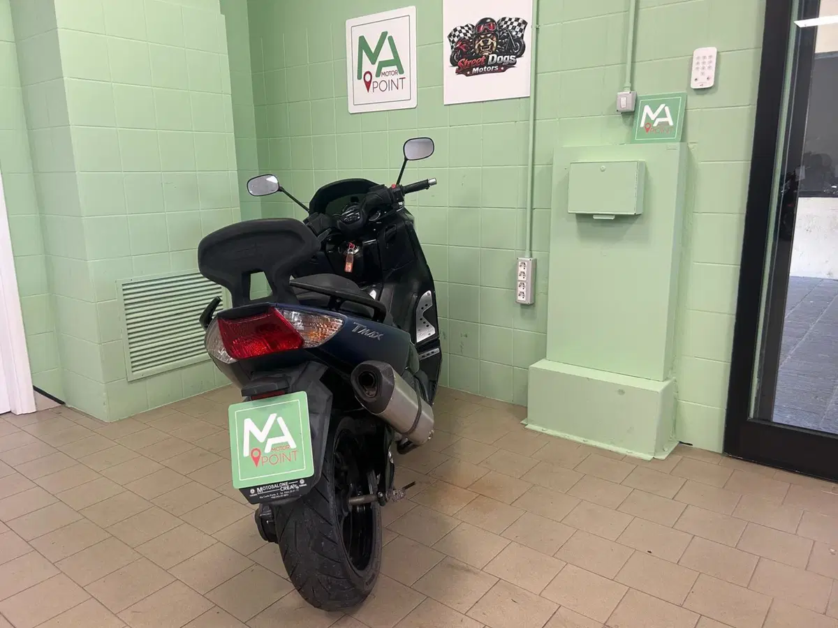 Yamaha T-Max 500 (2008 - 12) (8)