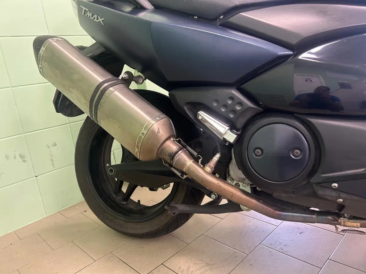 Yamaha T-Max 500 (2008 - 12) (13)