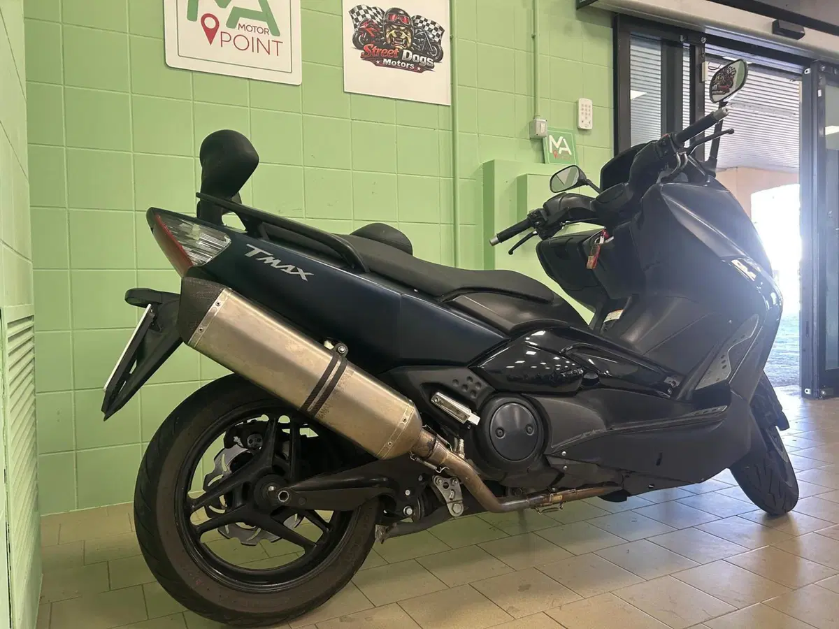 Yamaha T-Max 500 (2008 - 12) (17)