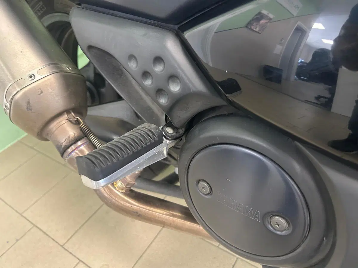 Yamaha T-Max 500 (2008 - 12) (19)