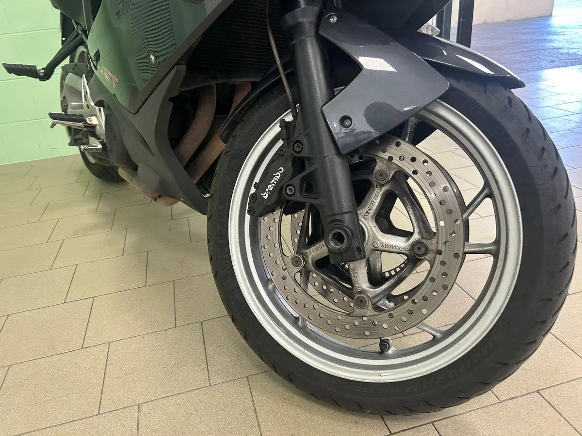Bmw F 800 GT (2012 - 16) (10)