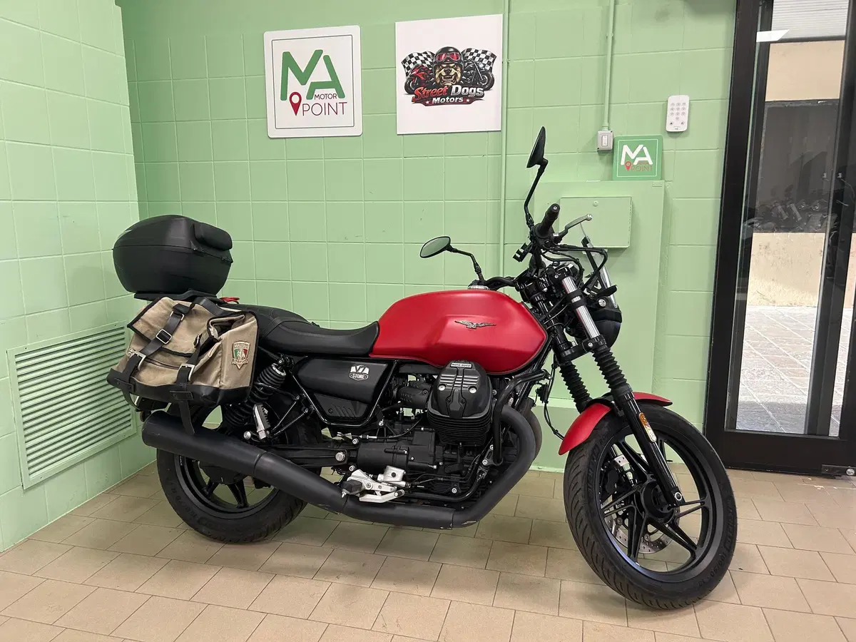 Moto Guzzi V7 850 Stone Special Abs (2021) (13)