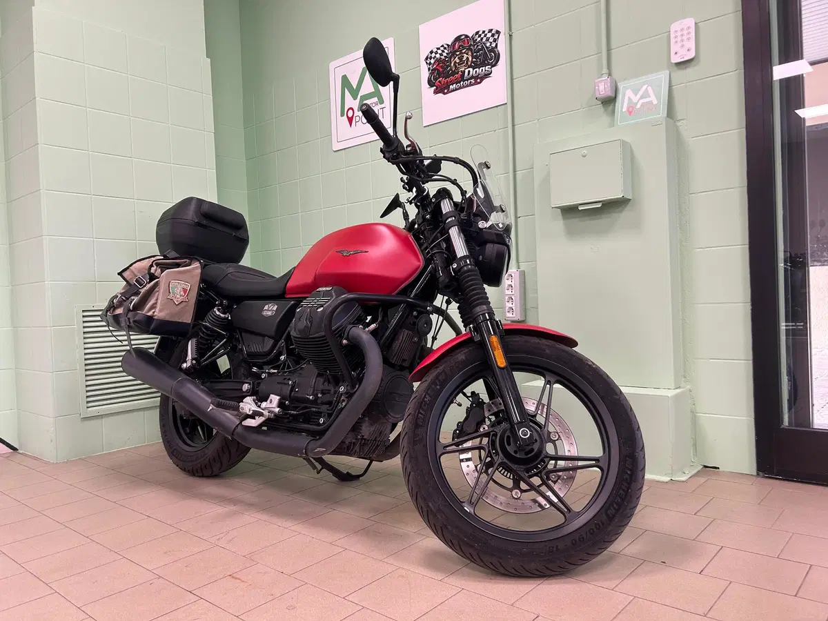 Moto Guzzi V7 850 Stone Special Abs (2021) (14)