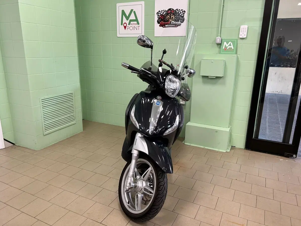 Piaggio Beverly 350 S ABS (2019 - 20) (3)