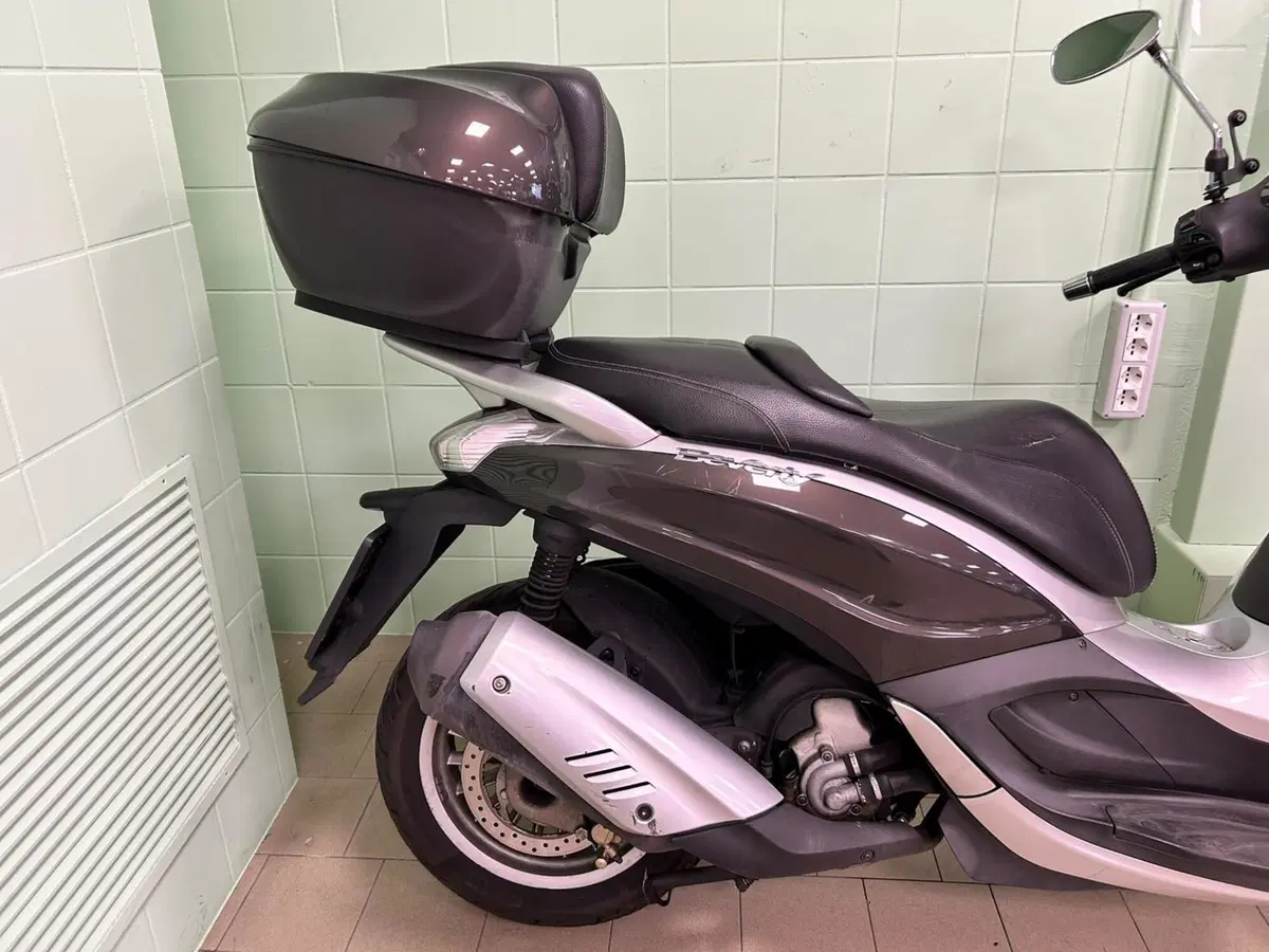 Piaggio Beverly 300 i.e. (2010 - 16) (7)