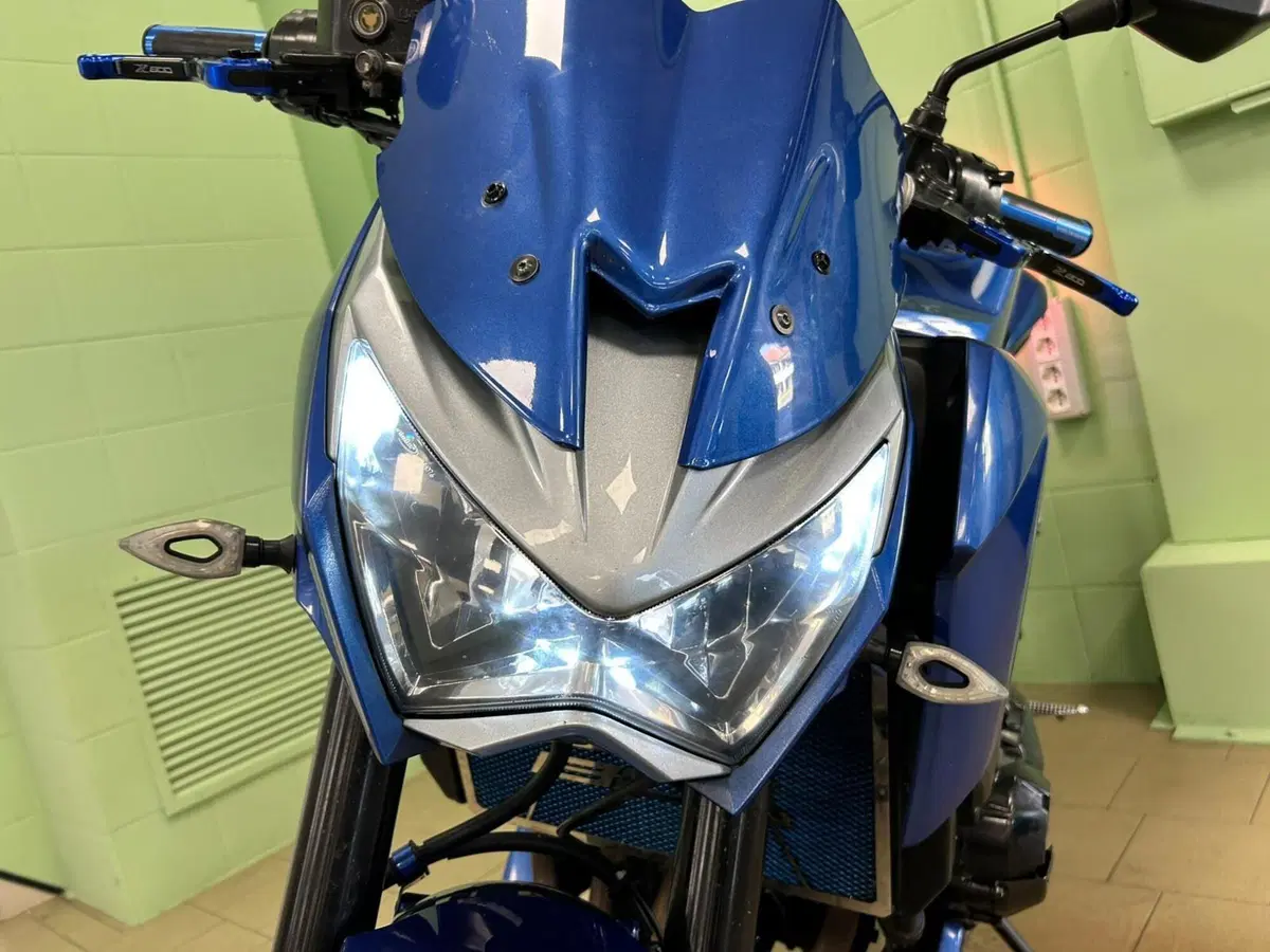 Kawasaki Z 800 ABS (2012 - 16) (15)