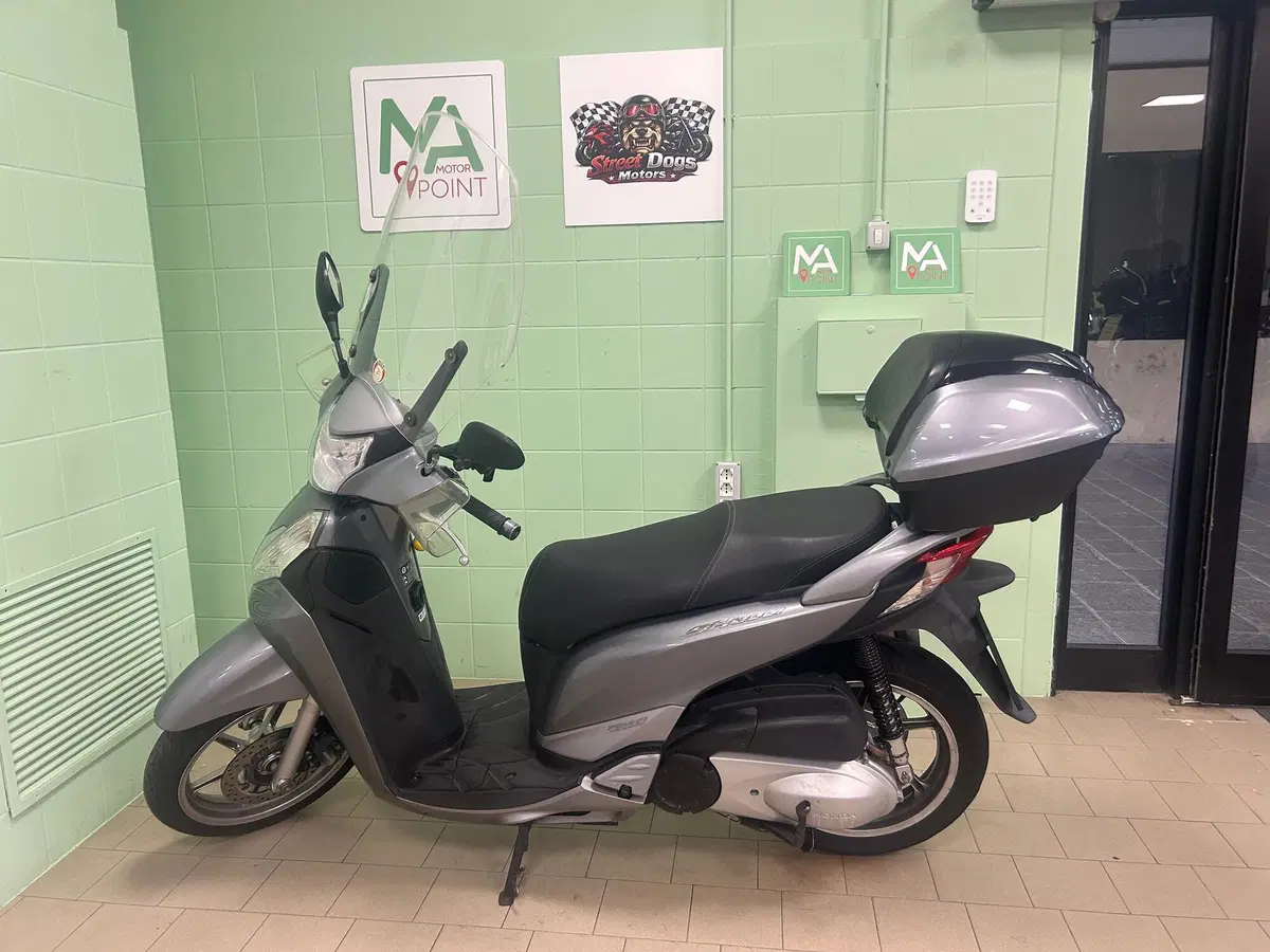 Honda SH 300 i ABS (2013 - 14) (2)