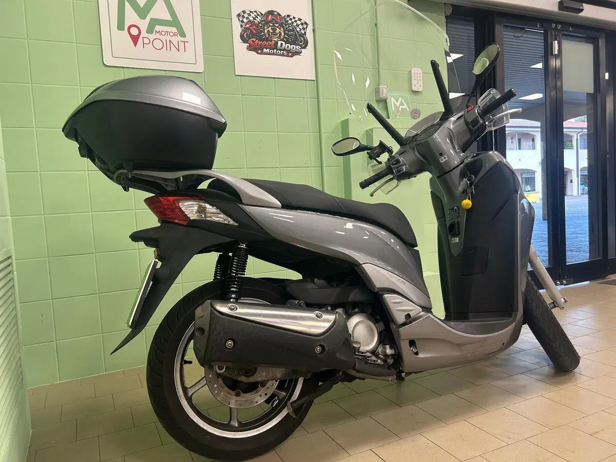 Honda SH 300 i ABS (2013 - 14) (15)