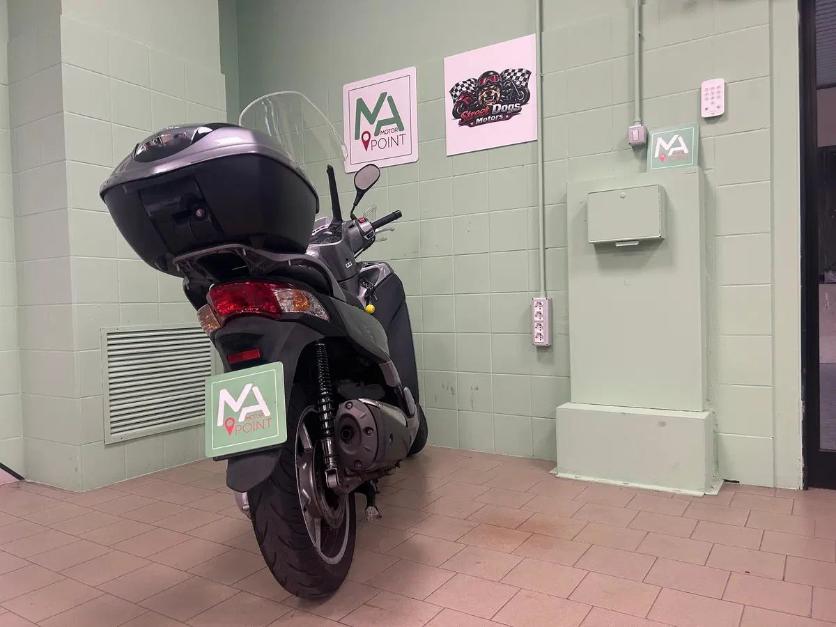 Honda SH 300 i ABS (2013 - 14) (16)