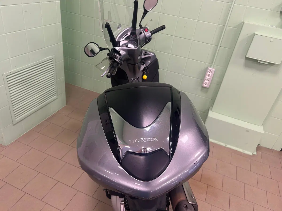 Honda SH 300 i ABS (2013 - 14) (18)