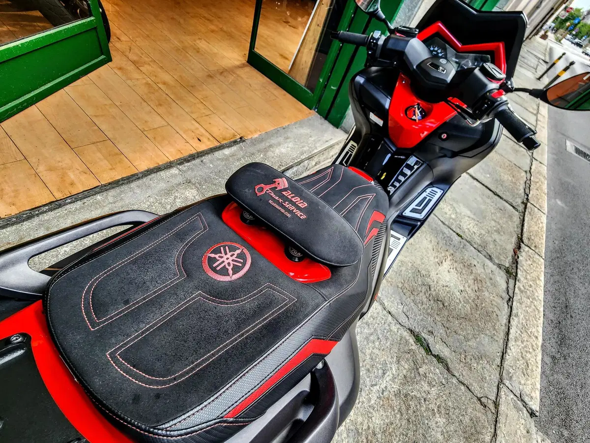 Yamaha T-Max 530 ABS (2012 - 14) (9)