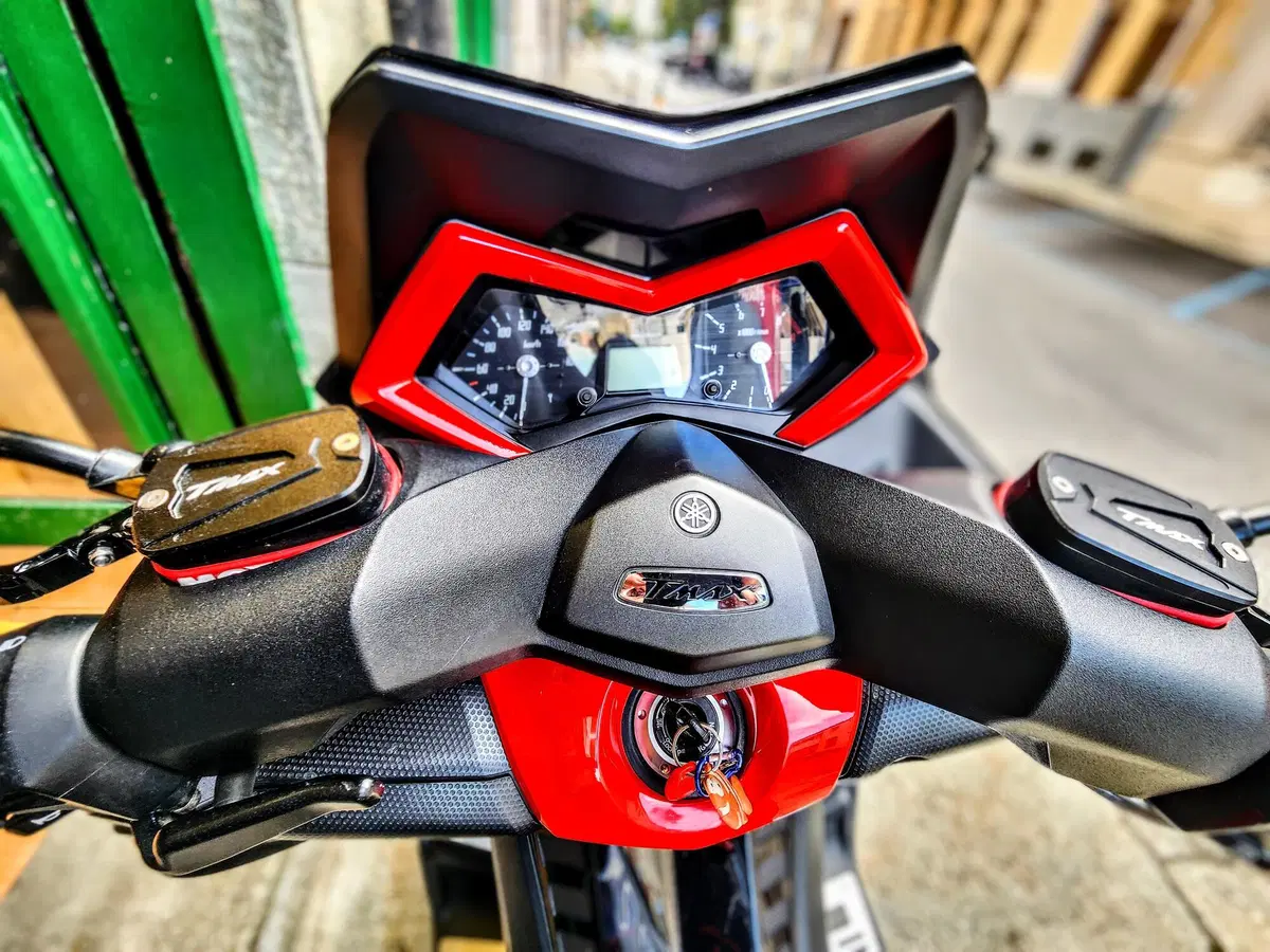 Yamaha T-Max 530 ABS (2012 - 14) (14)