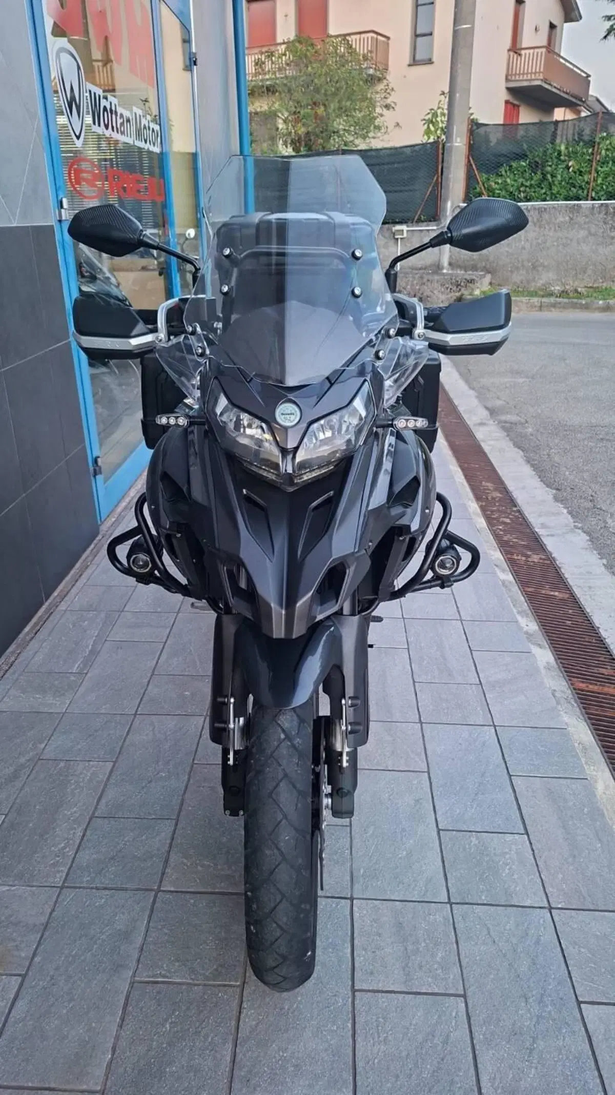 Benelli TRK 502X (2021 - 26) (3)