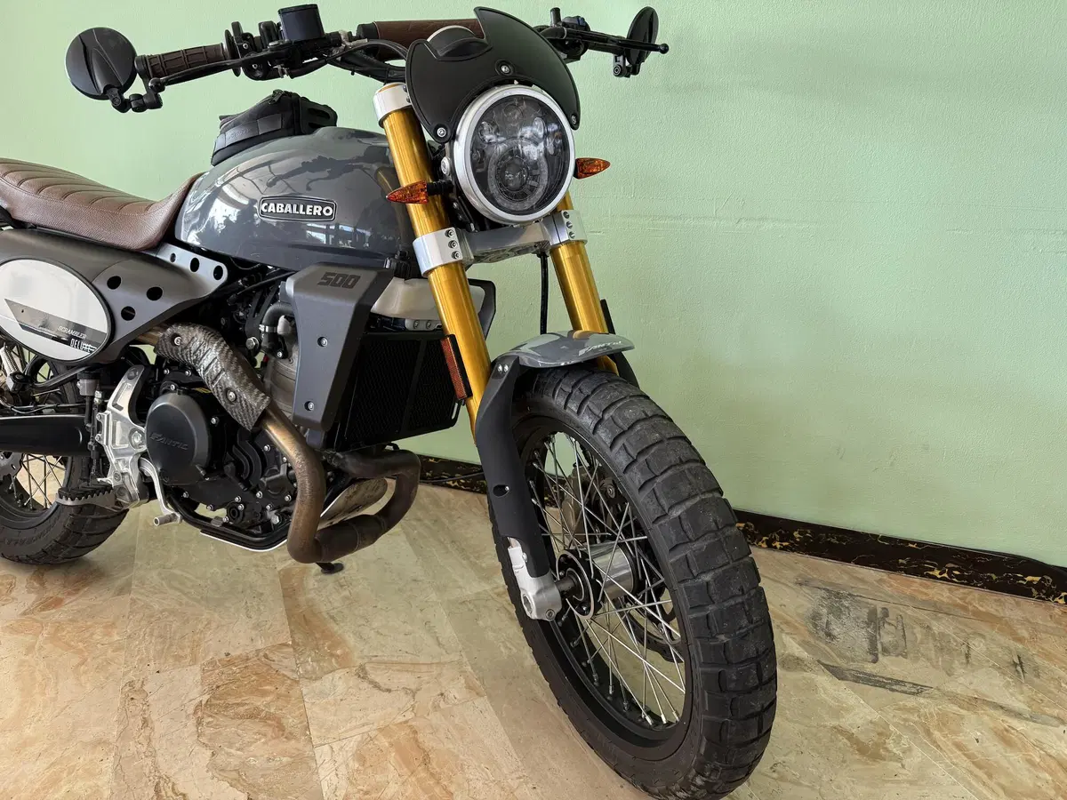 Fantic Motor Caballero 500 Scrambler Deluxe (2021 - 23) (11)