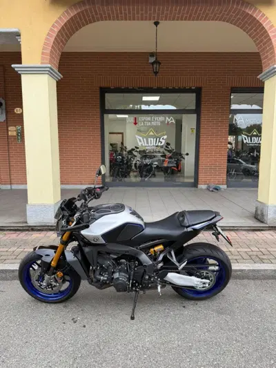 Yamaha MT-09 SP (2024 - 26) usata