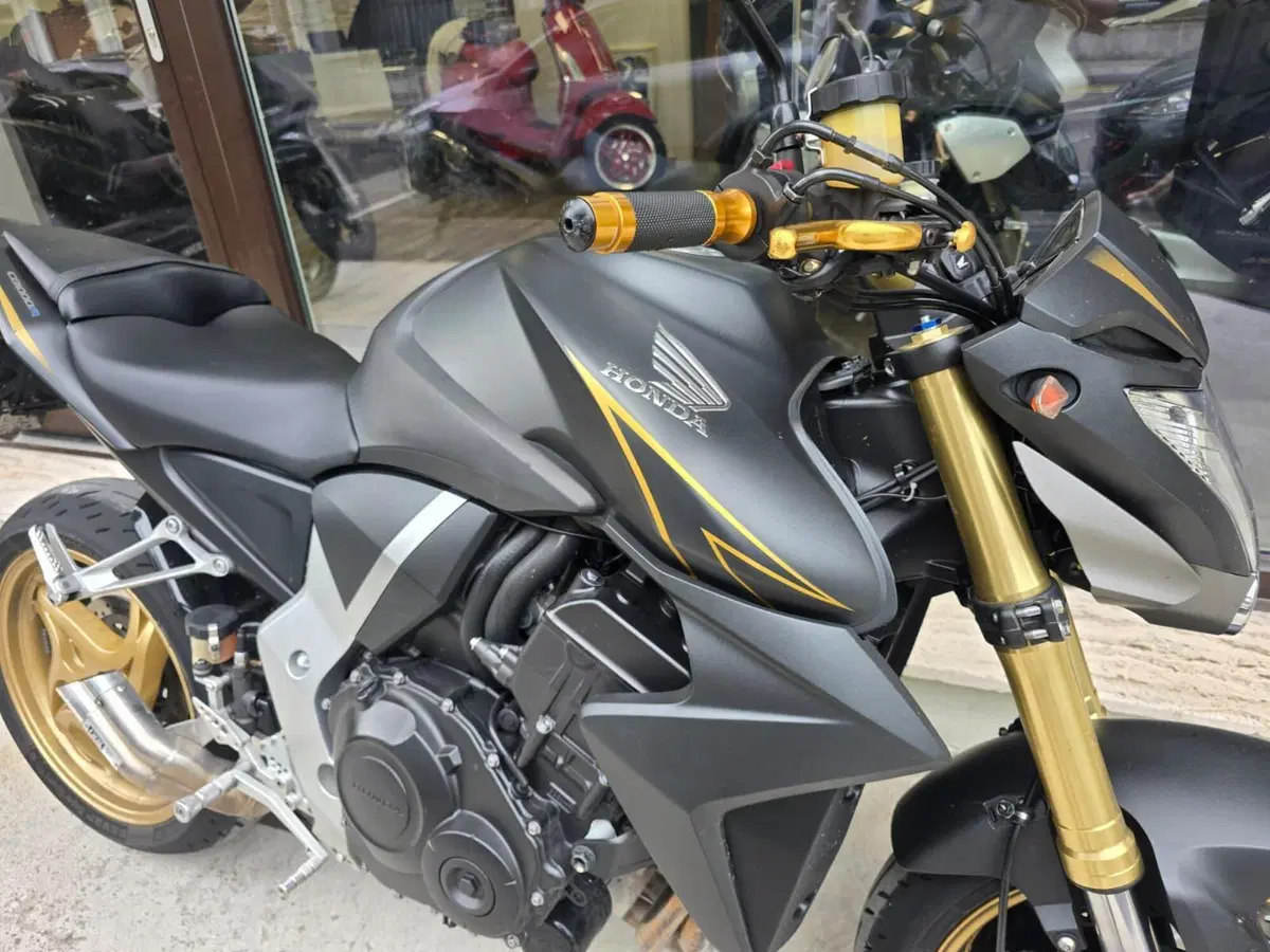 Honda CB 1000 R (2011 - 14) (12)