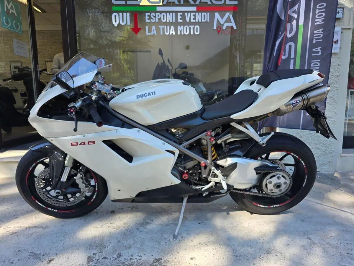 Ducati 848 (2007 - 13) (2)