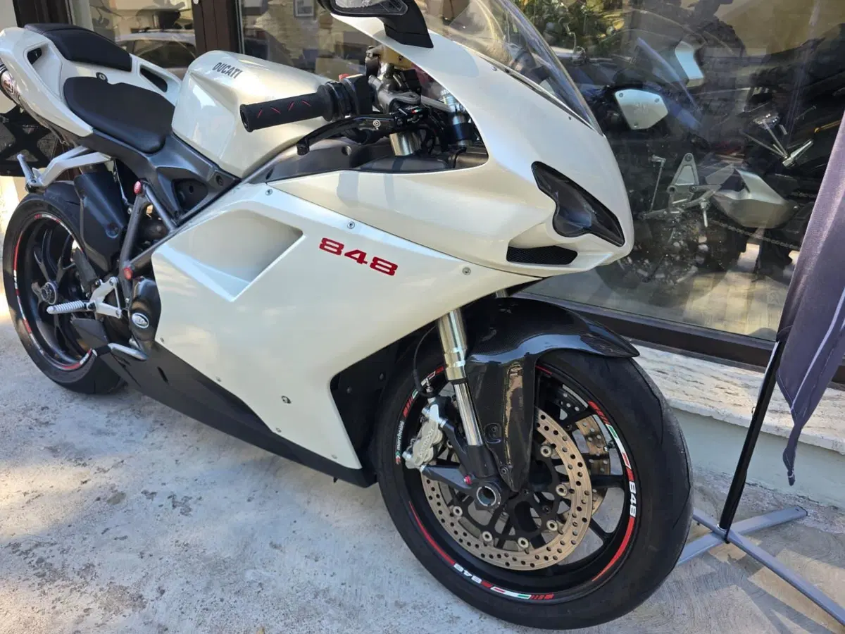 Ducati 848 (2007 - 13) (13)
