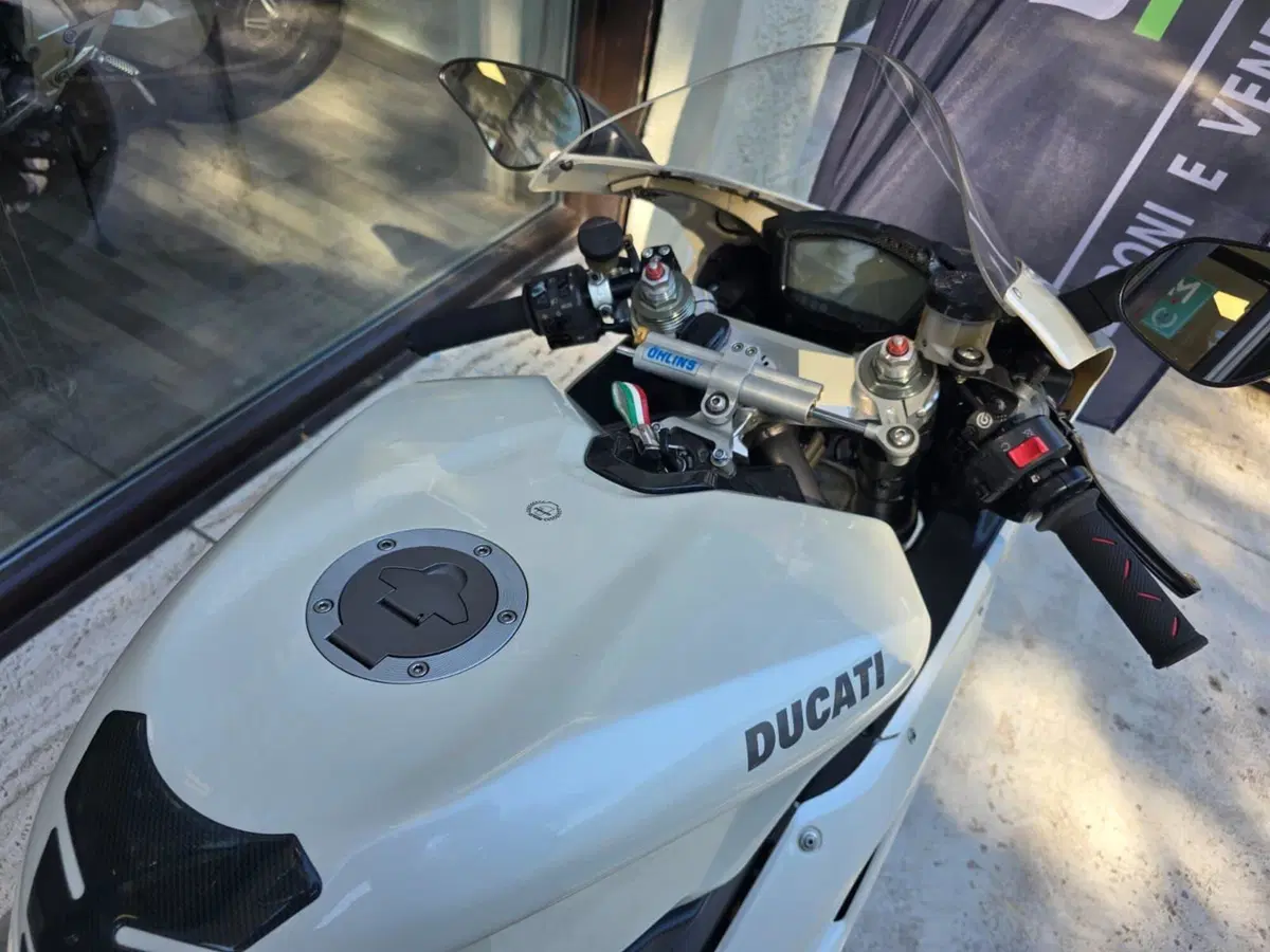 Ducati 848 (2007 - 13) (15)