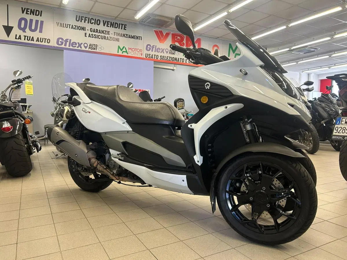 Quadro QV3 350 (2018 - 19) (3)