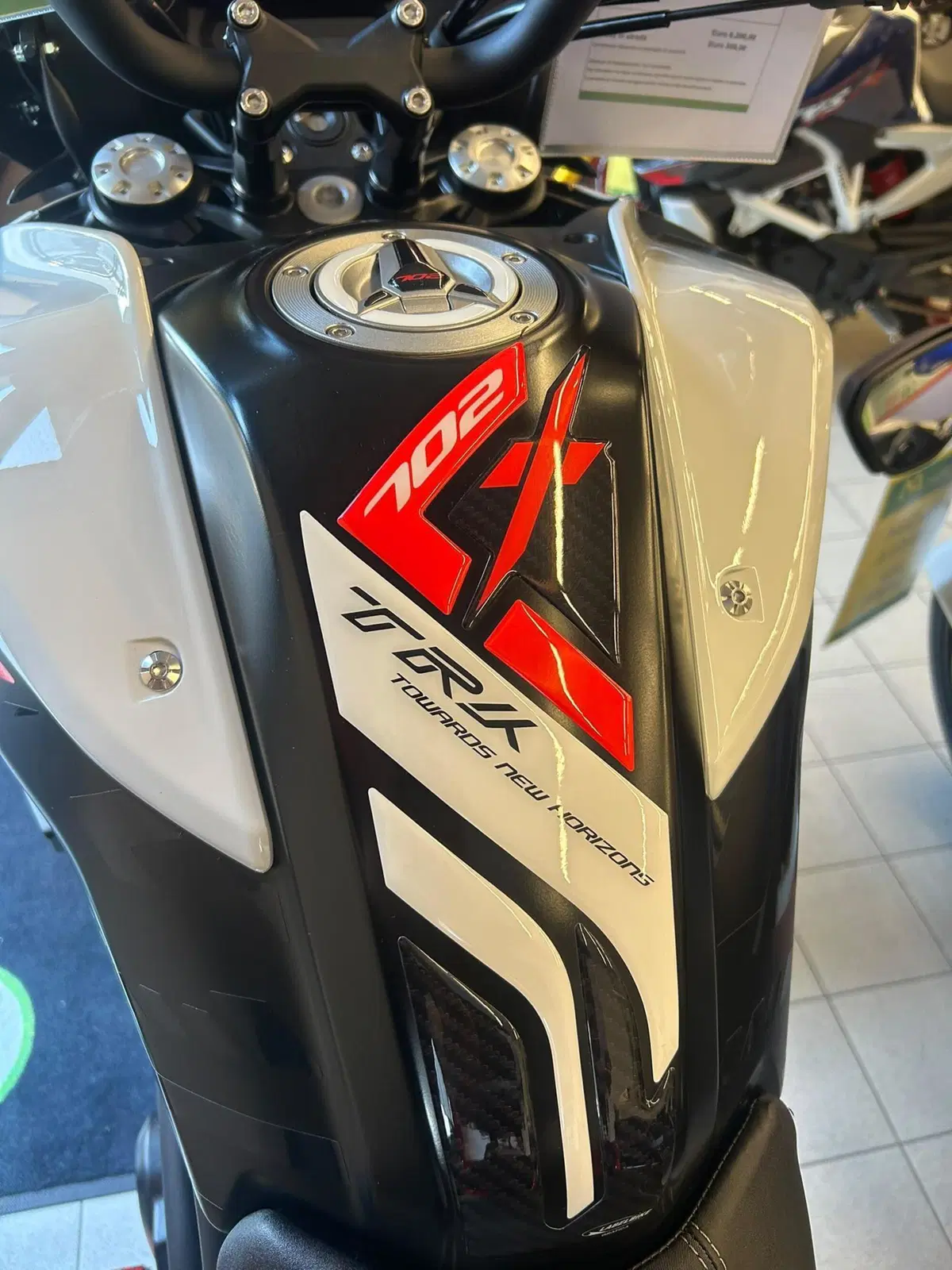 Benelli TRK 702X (2023 - 25) (4)