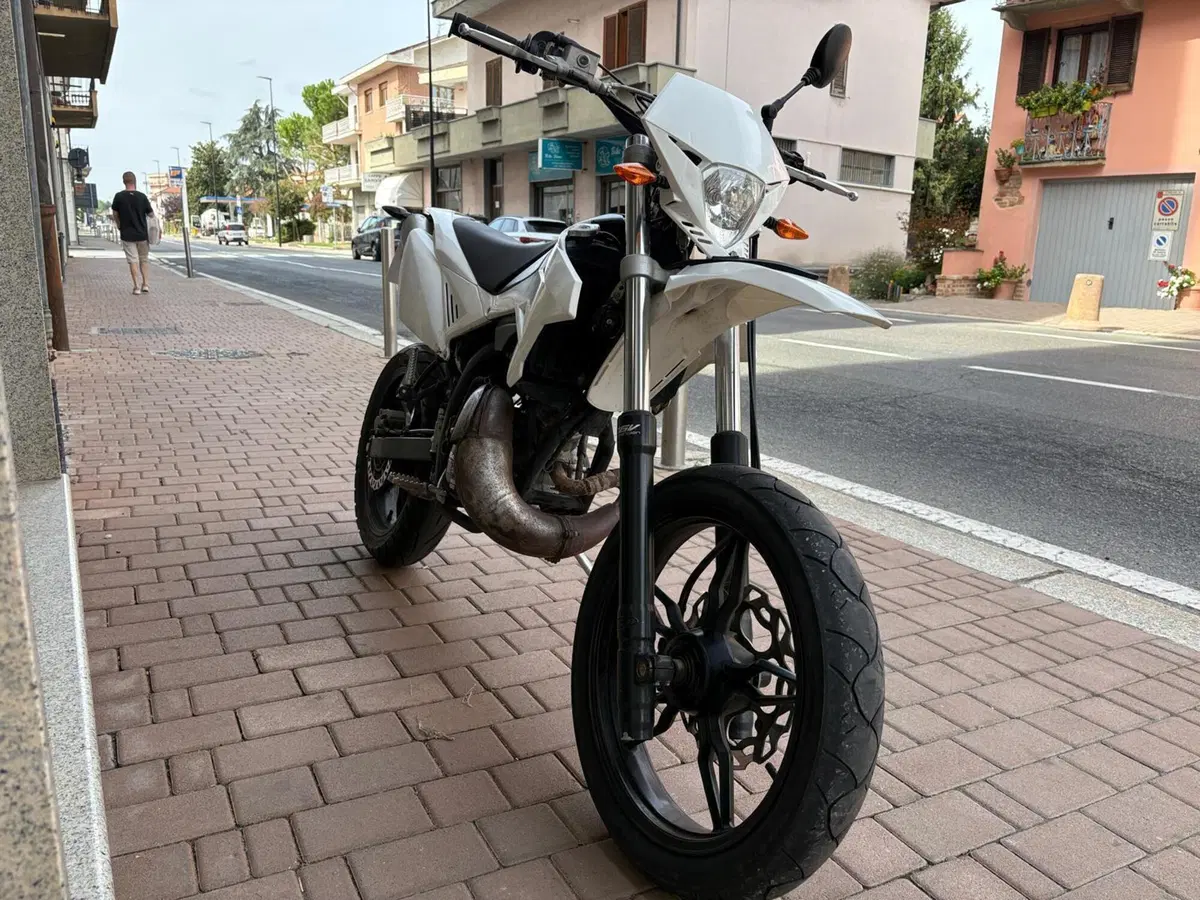 Betamotor RR 50 Motard (2018 - 20) (4)