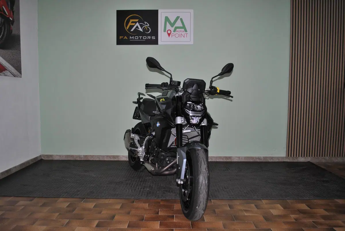 Bmw F 900 R (2021 - 24) (4)