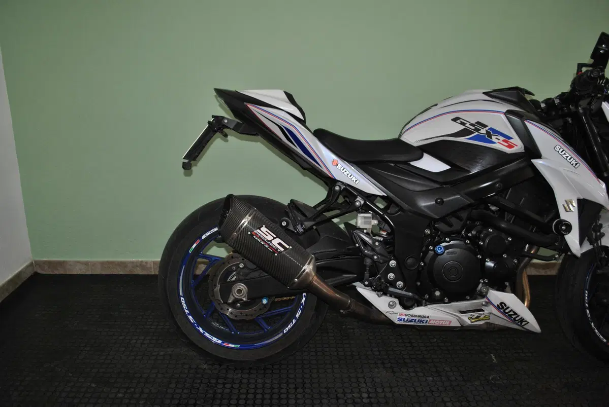 Suzuki GSX S 750 Yugen (2018 - 20) (2)