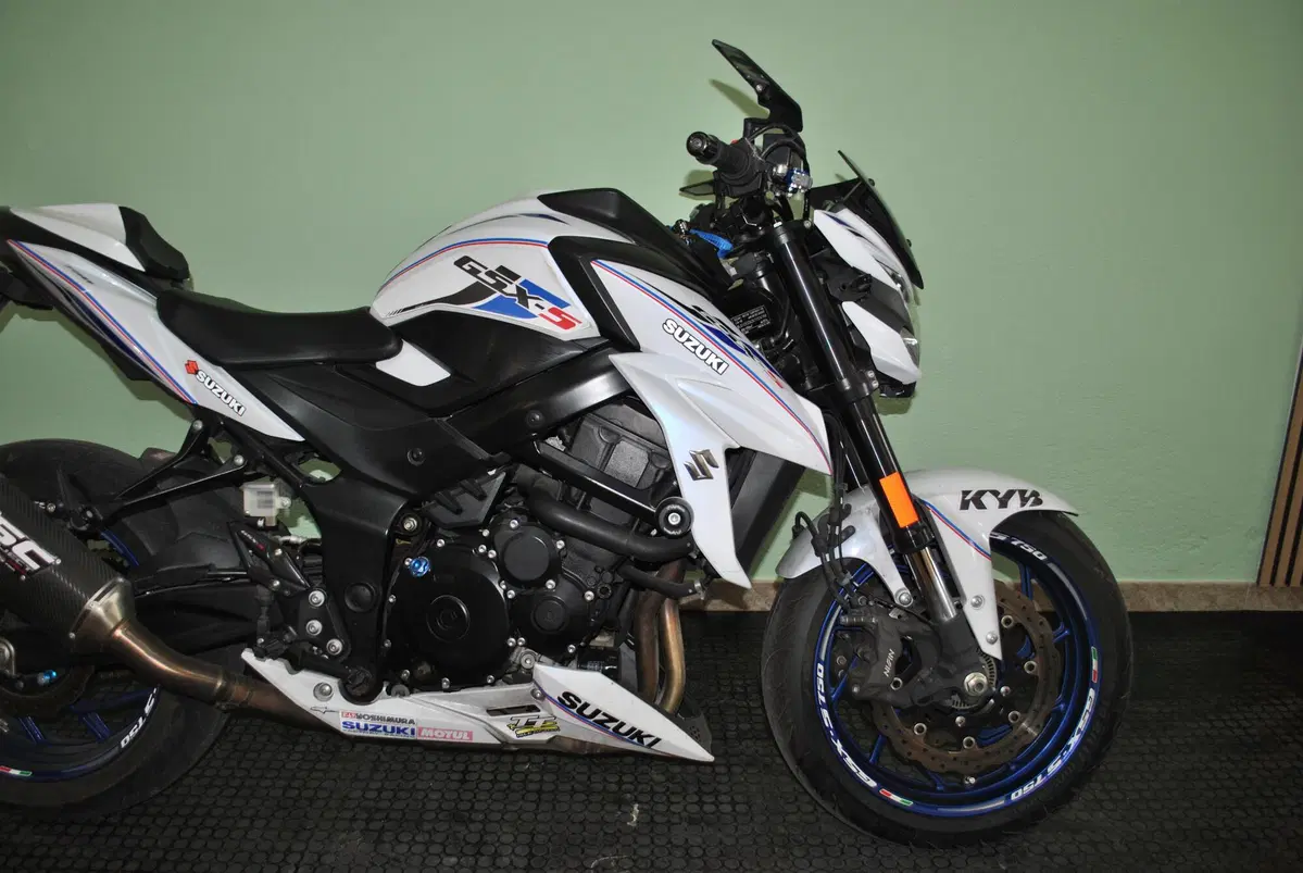 Suzuki GSX S 750 Yugen (2018 - 20) (3)