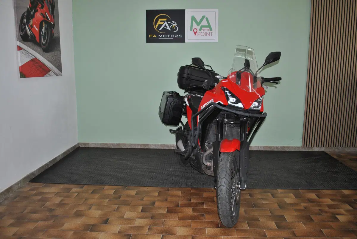 Moto Morini X-Cape 650 (2021 - 26) (3)