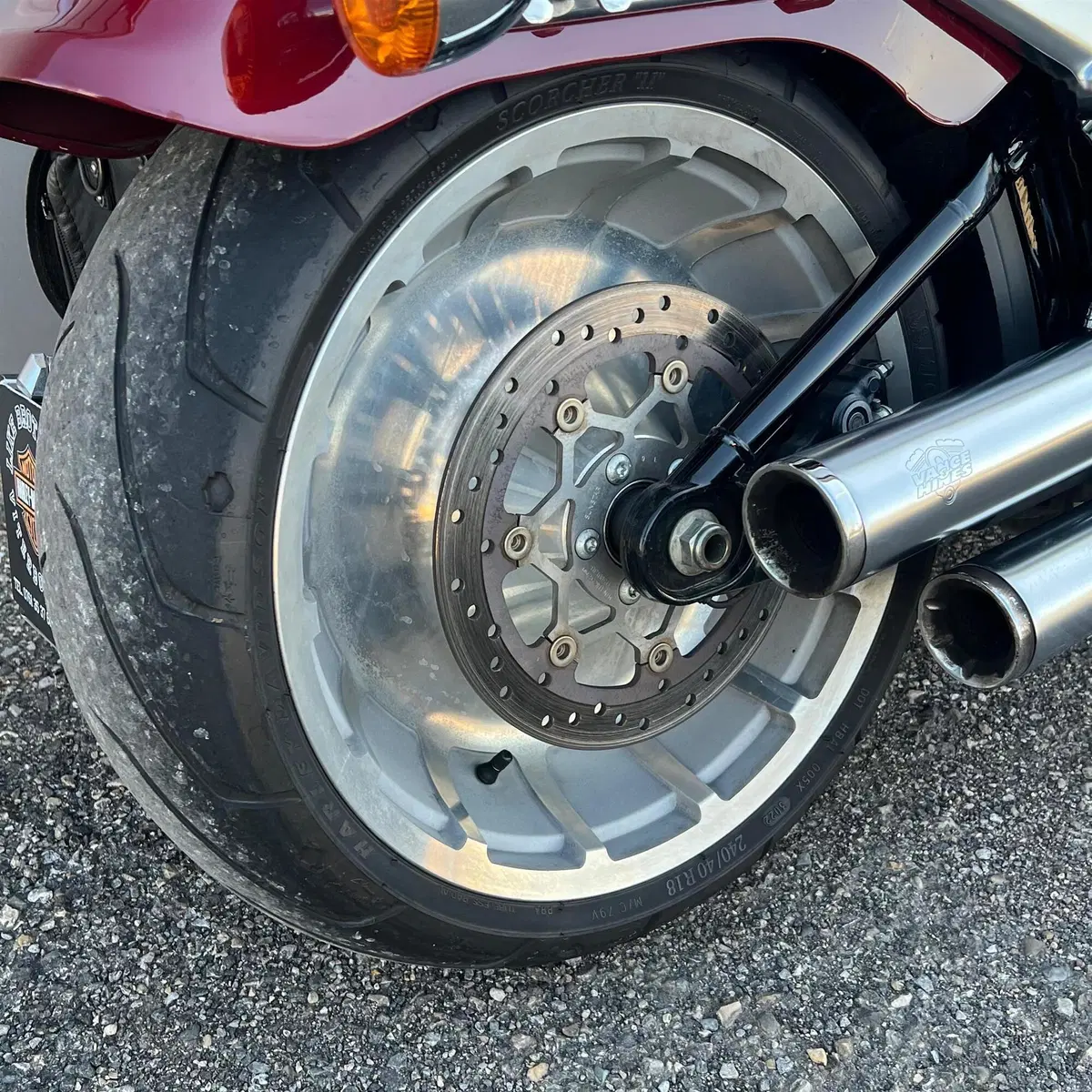 Harley-Davidson 114 Fat Boy (2018 - 20) - FLFBS (10)