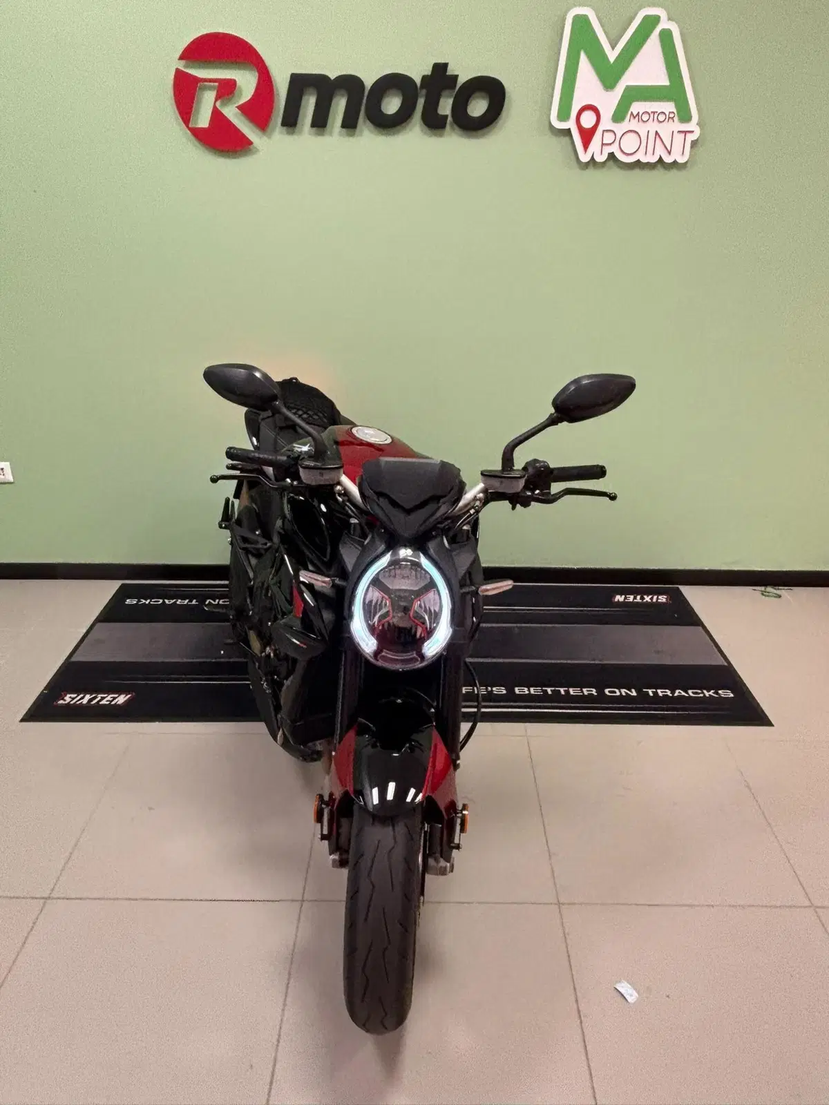 MV Agusta Brutale 800 RR (2021 - 25) (5)