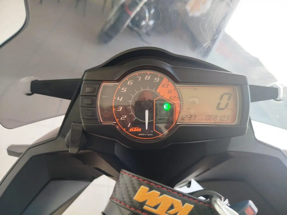 KTM 990 Supermoto T (2009 - 11) (7)