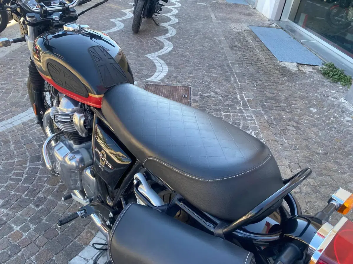 Royal Enfield Interceptor 650 (2021 - 26) (5)