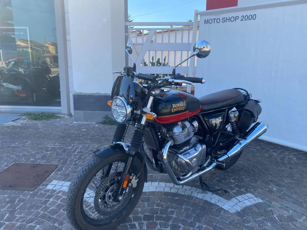 Royal Enfield Interceptor 650 (2021 - 26)