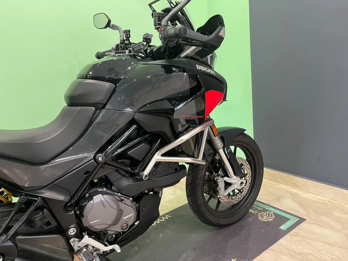 Ducati Multistrada V2 (2022 - 24) (18)