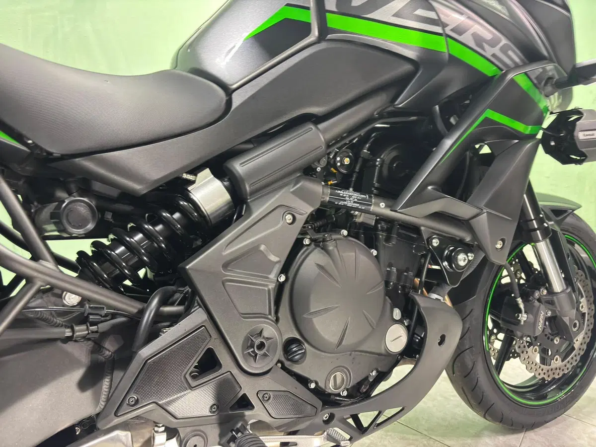 Kawasaki Versys 650 Tourer Plus (2017 - 20) (8)