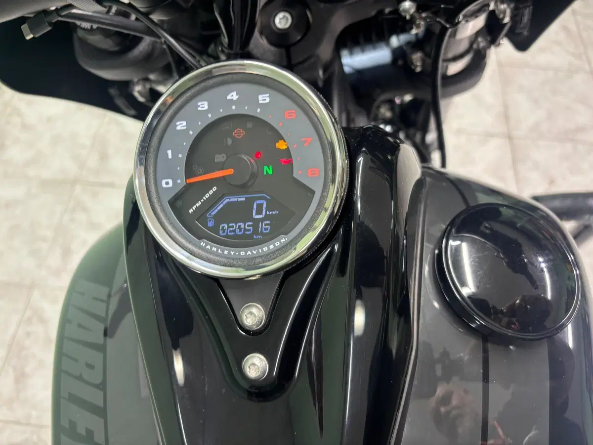 Harley-Davidson 114 Fat Bob (2018 - 20) - FXFBS (9)