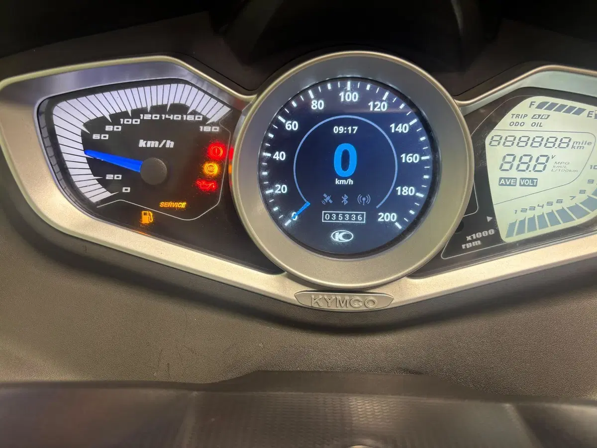 Kymco Xciting 400i ABS (2016 - 20) (5)