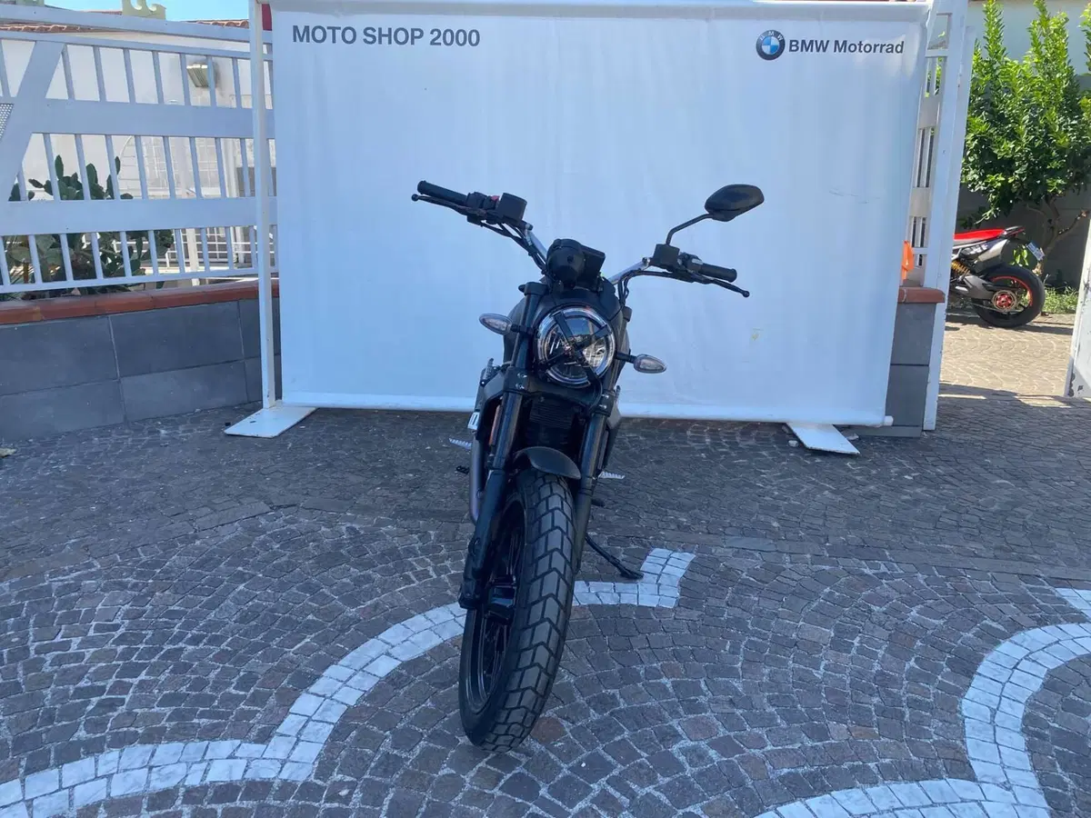 Ducati Scrambler 800 Icon (2025 - 26) (2)