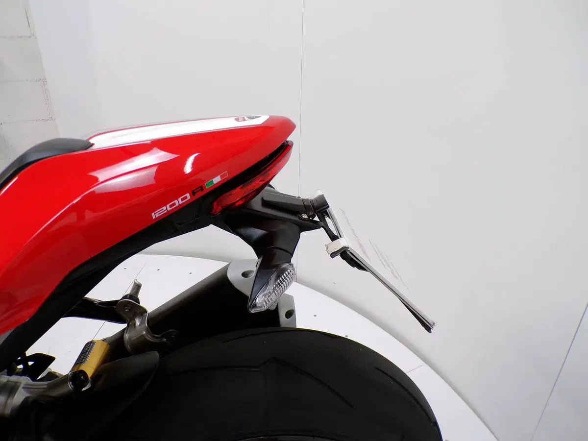 Ducati Monster 1200 R (2016 - 19) (12)