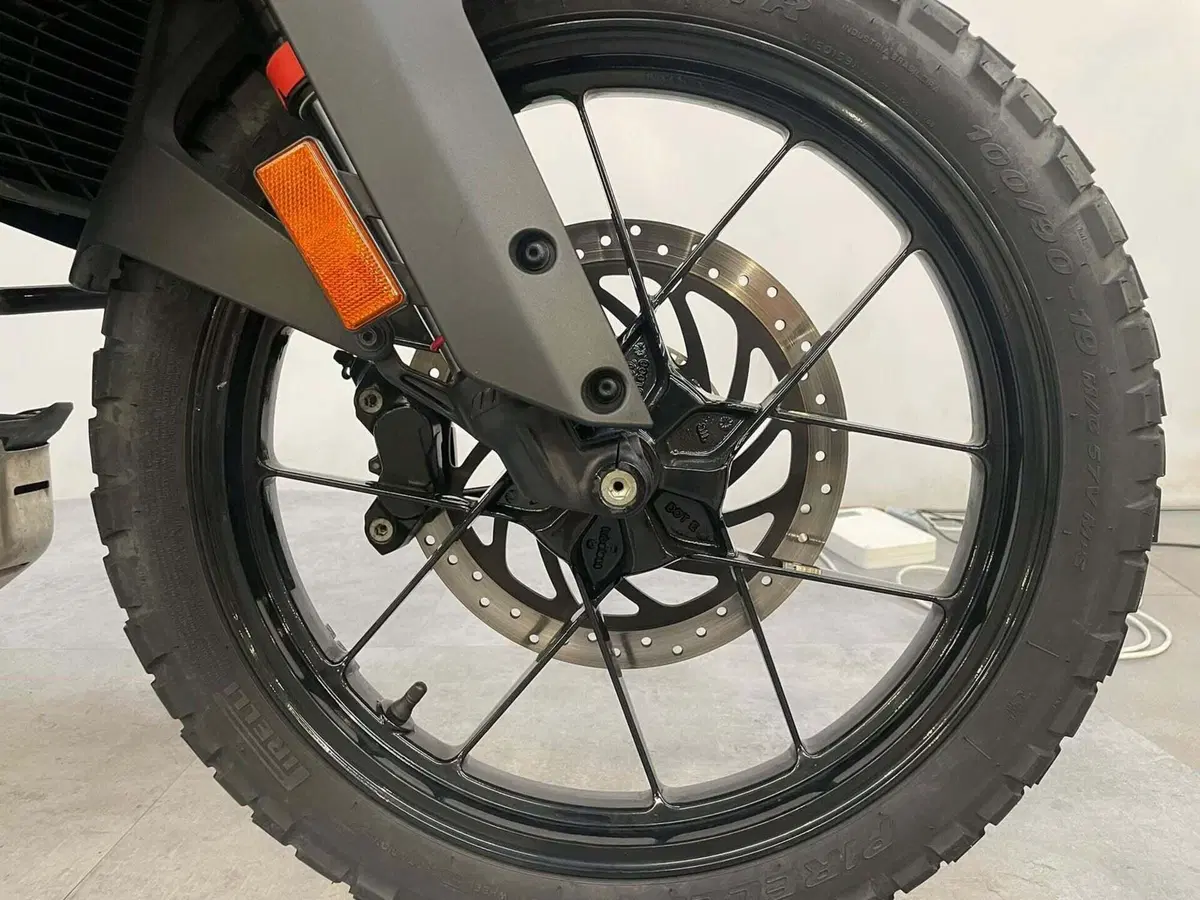 KTM 390 Adventure (2020) (13)