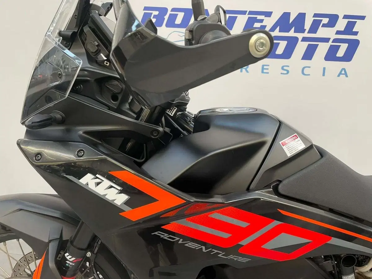 KTM 790 Adventure (2025 - 26) (3)