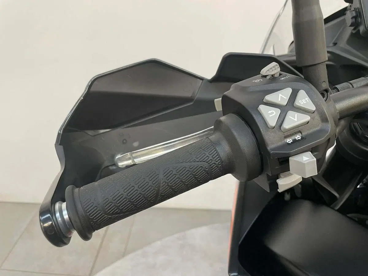 KTM 790 Adventure (2025 - 26) (8)