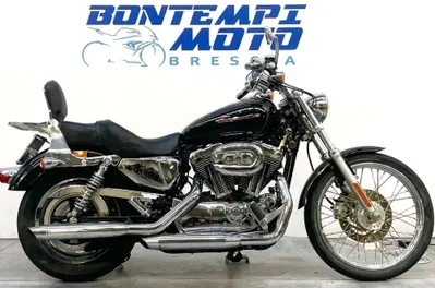 Harley-Davidson 1200 Custom (2007 - 13) - XL 1200C usata