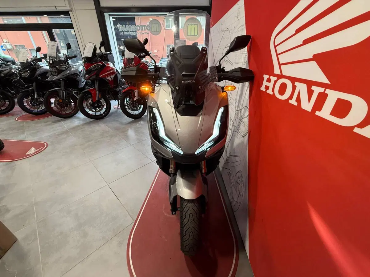 Honda ADV 350 (2022 - 24) (3)