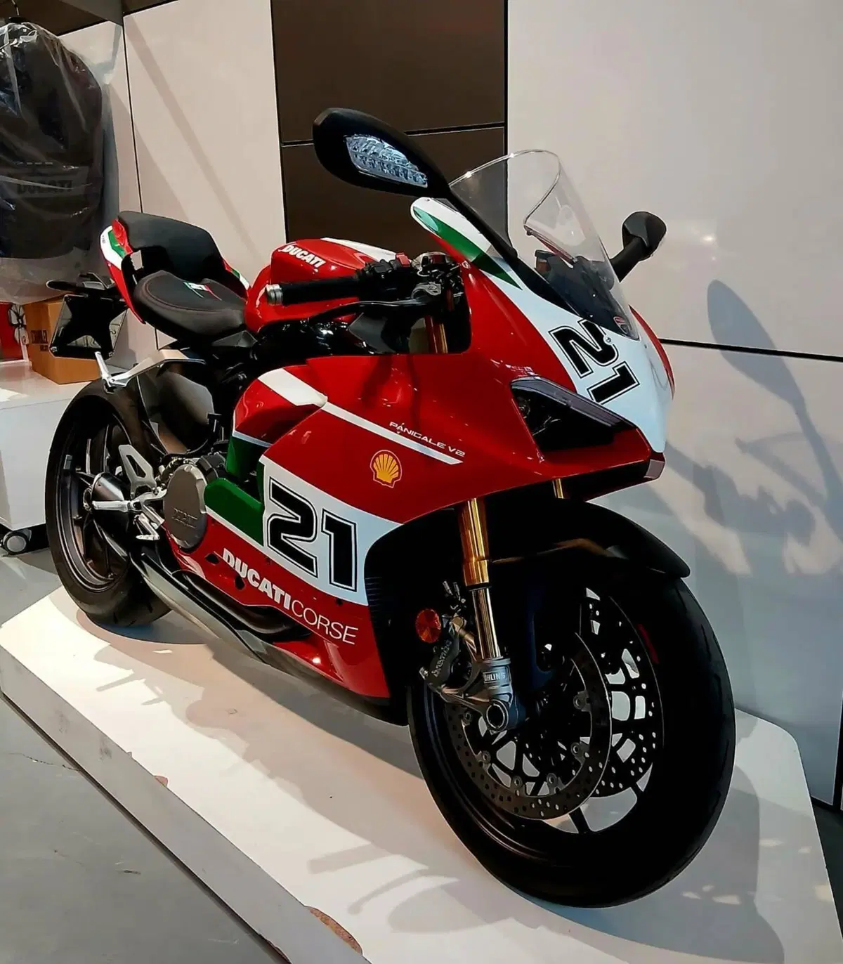 Ducati Panigale V2 Bayliss 1st Championship 20th Anniversary (2021 - 24) (5)