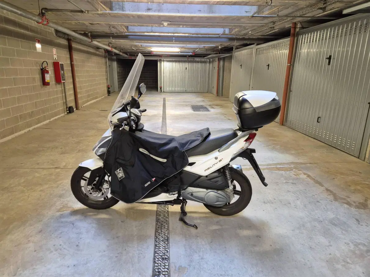 Kymco Agility 200i R16 (2008 - 16) (2)