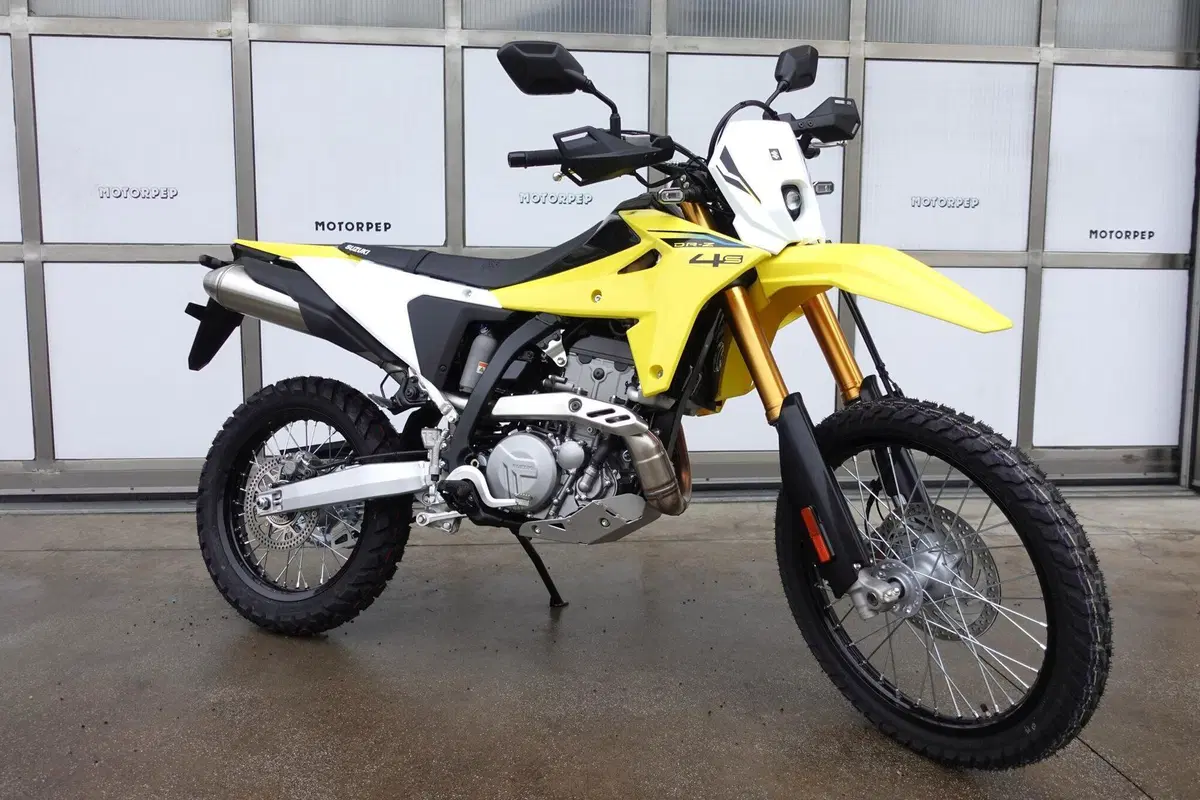 Suzuki DR-Z4S (2025 - 26) (3)